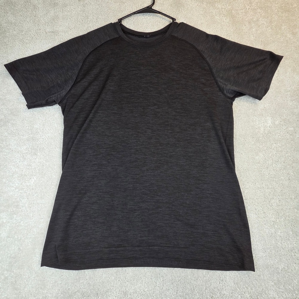 Lululemon Mens Metal Vent Tech Short Sleeve Shirt Charcoal Heather Size L